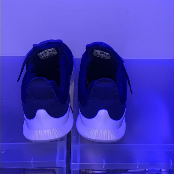 Nike sportswear shoes - Picture 2 of 4